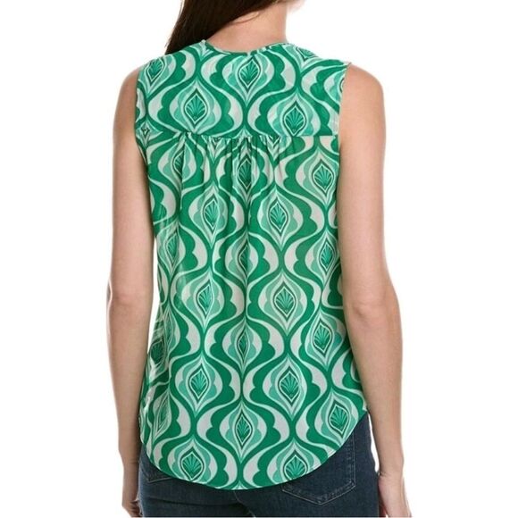 CAbi Green Scroll, Sleeveless Top. - Picture 6 of 6